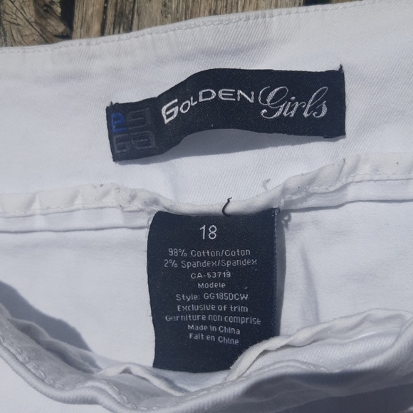 GOLDEN Girls short pants B23 - Picture 2 of 4